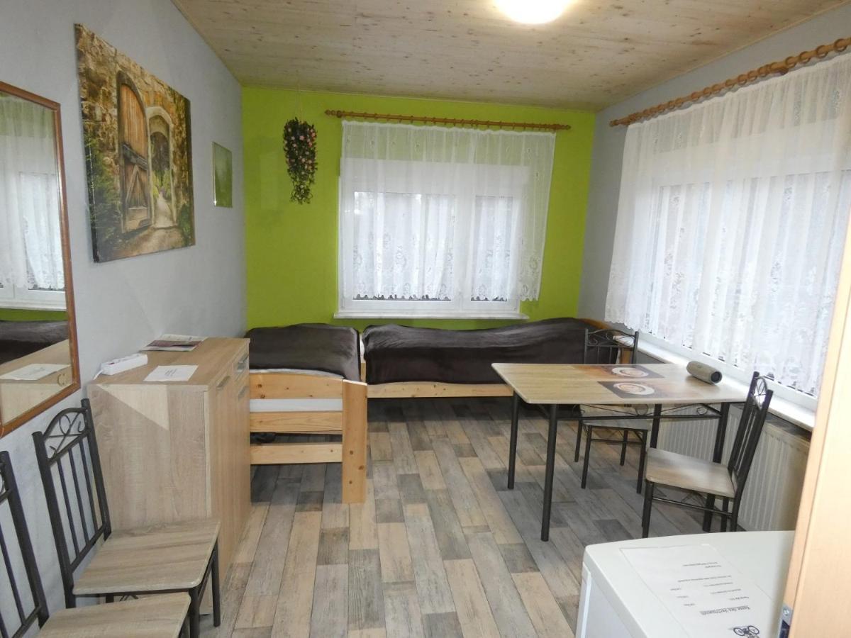 Radlerzimmer Strasen Екстер'єр фото